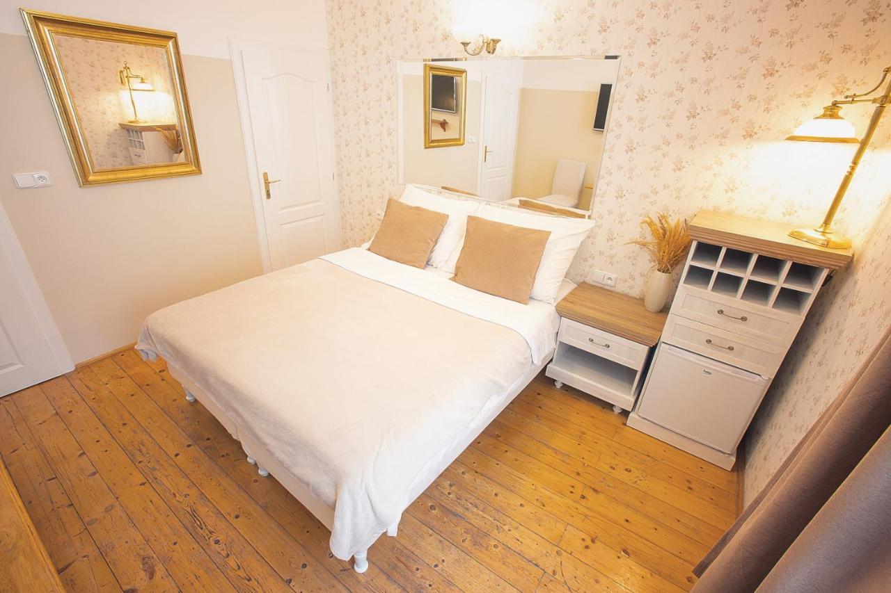 Wellness Pension Ametyst Cesky Krumlov Bagian luar foto