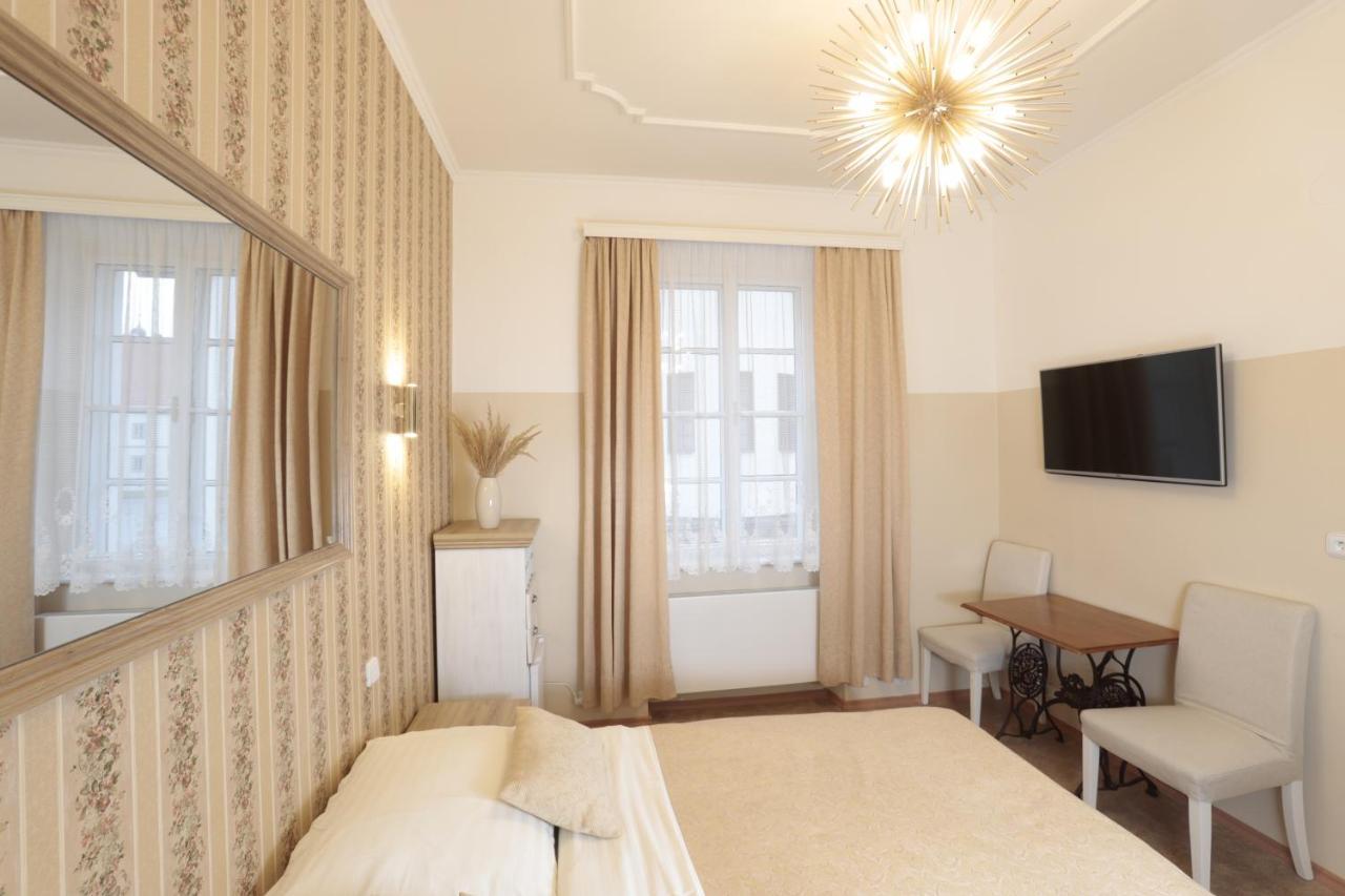 Wellness Pension Ametyst Cesky Krumlov Bagian luar foto