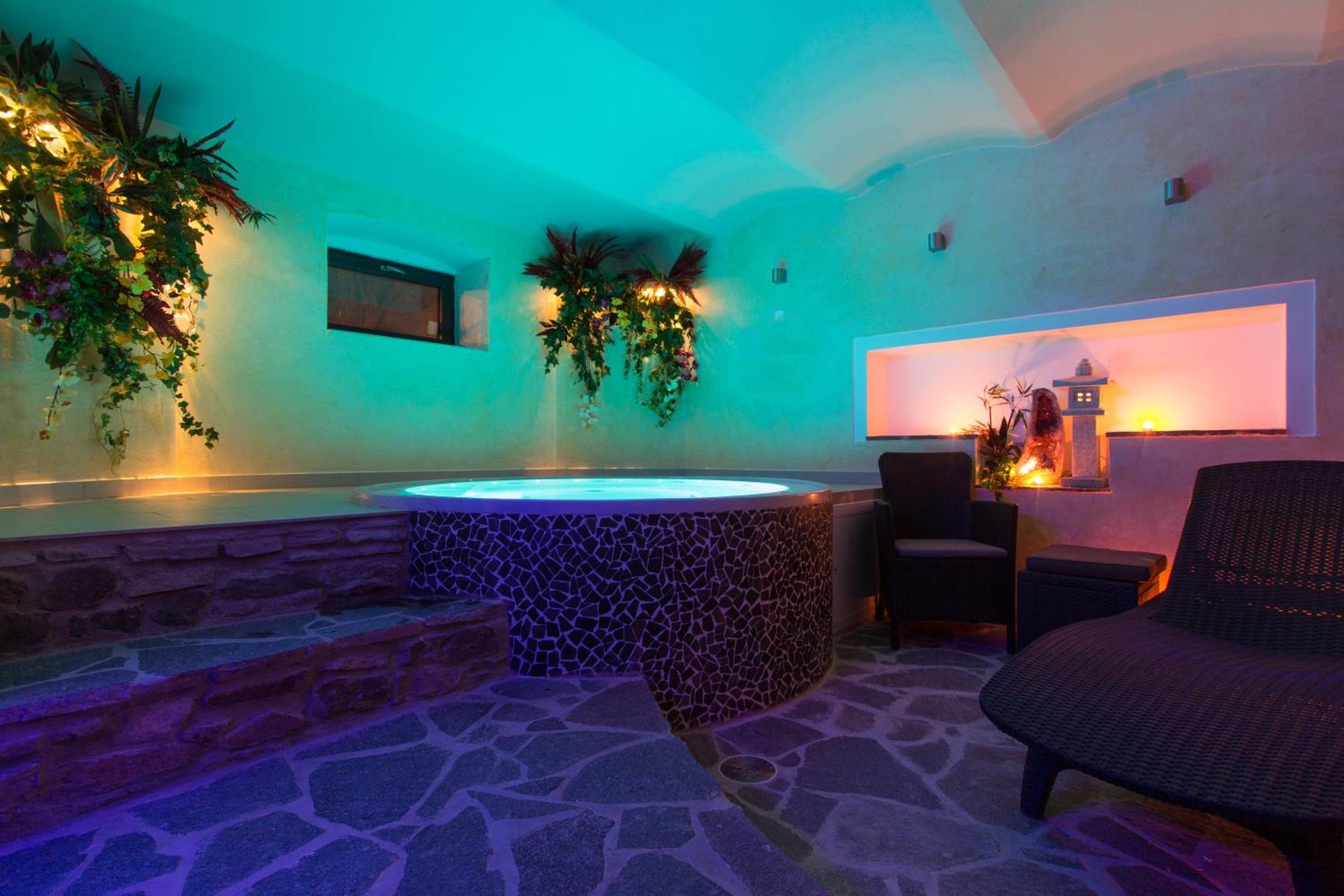 Wellness Pension Ametyst Cesky Krumlov Bagian luar foto