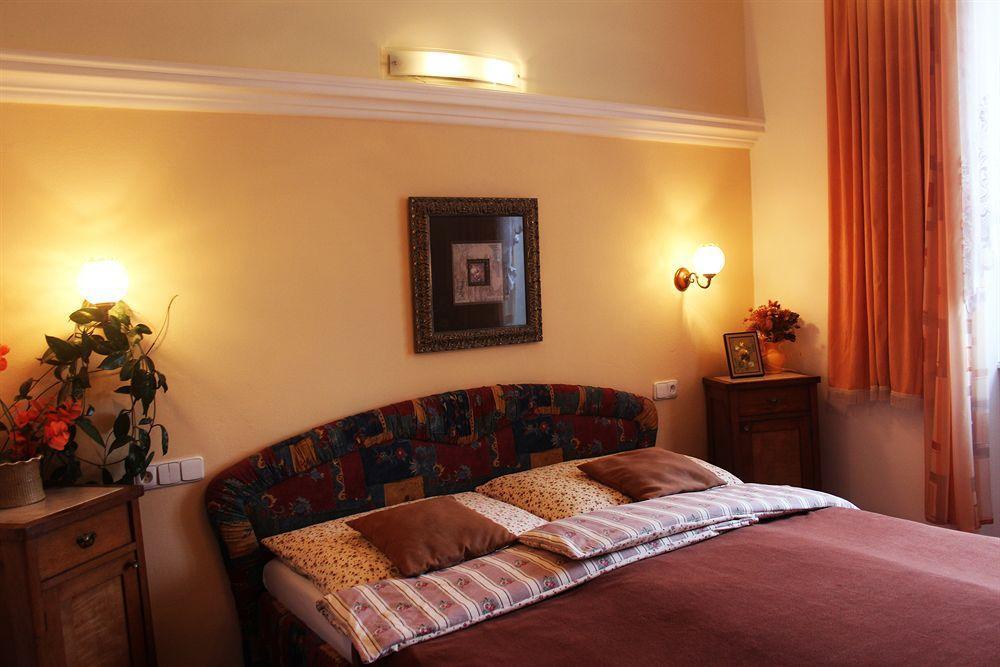 Wellness Pension Ametyst Cesky Krumlov Bagian luar foto